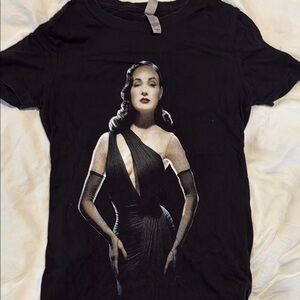 Dita Von Teese show T-shirt